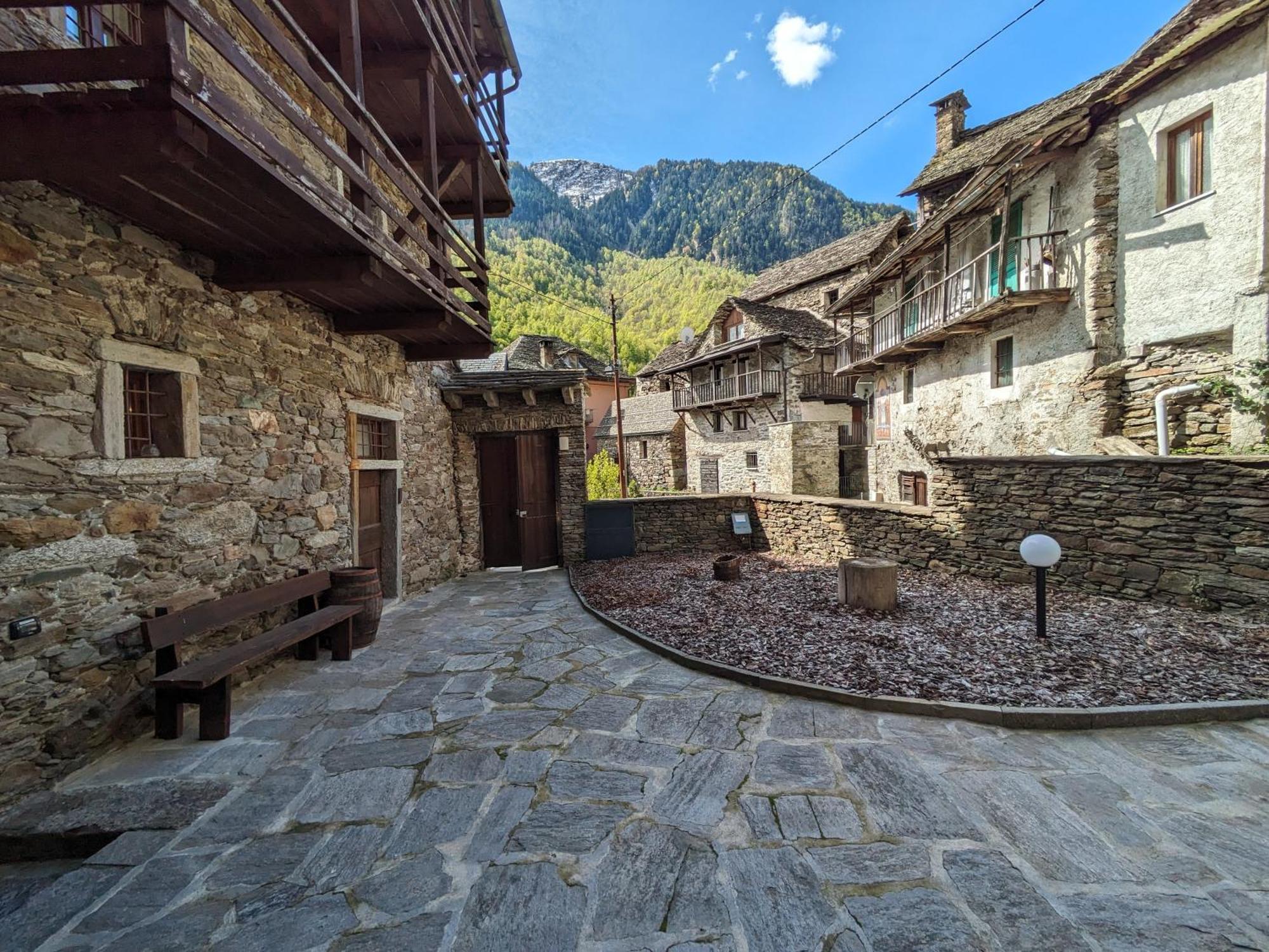 Dimora Storica Casa Vanni Villadossola Екстериор снимка